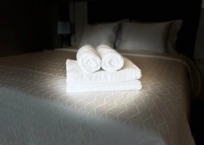 Saraiva Hills Ocean View Penthouse 公寓 *