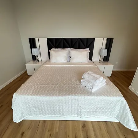 Saraiva Hills Ocean View Penthouse Apartment Camara de Lobos