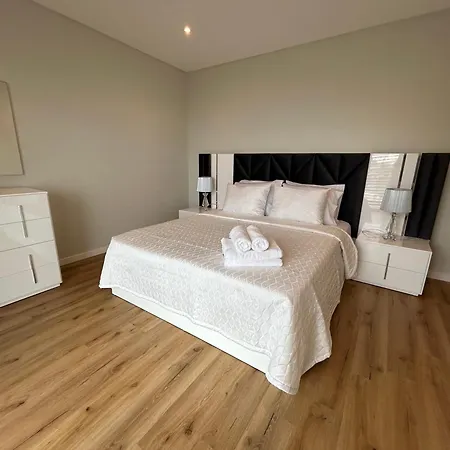 Saraiva Hills Ocean View Penthouse Apartment